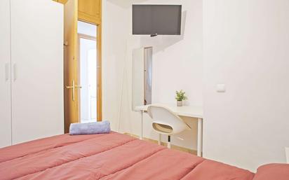 Bedroom of Flat to share in  Barcelona Capital  with Air Conditioner and Terrace
