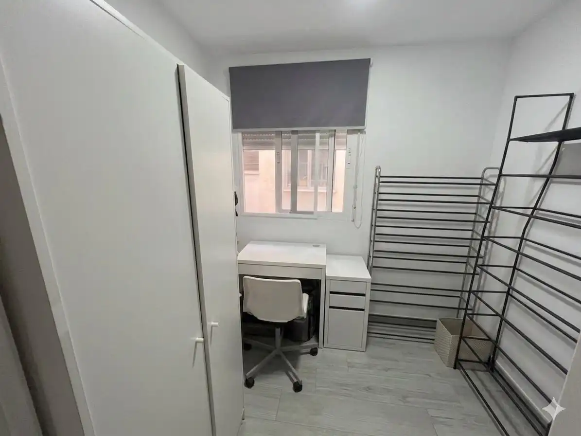 Habitación de Apartamento de alquiler en San Pedro del Pinatar con Aire acondicionado, Amueblado y Lavadora