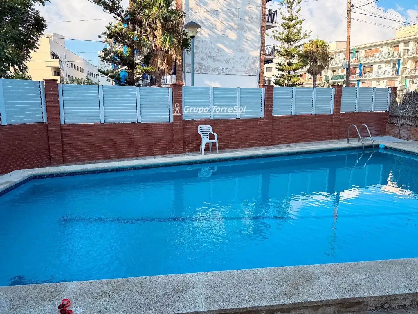 Swimming pool of Flat for sale in El Vendrell  with Terrace, Swimming Pool and Furnished