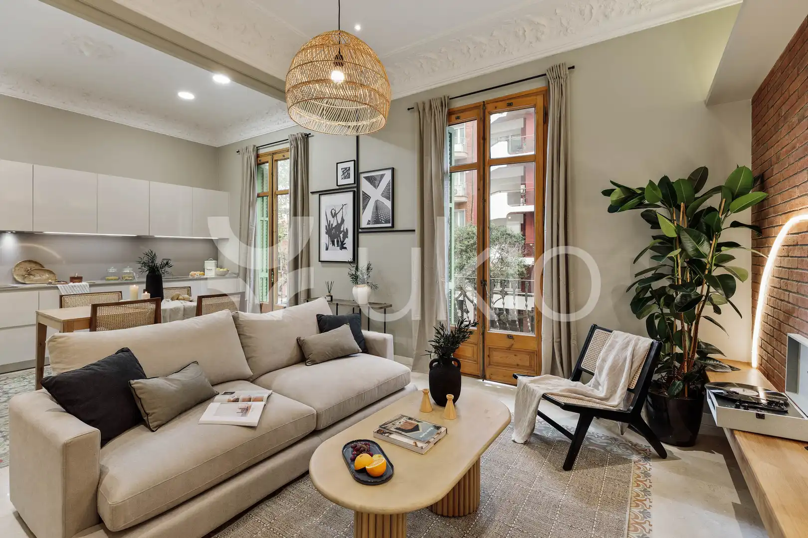 Sala de estar de Apartamento de alquiler en Barcelona con Aire acondicionado, Calefacción y Amueblado