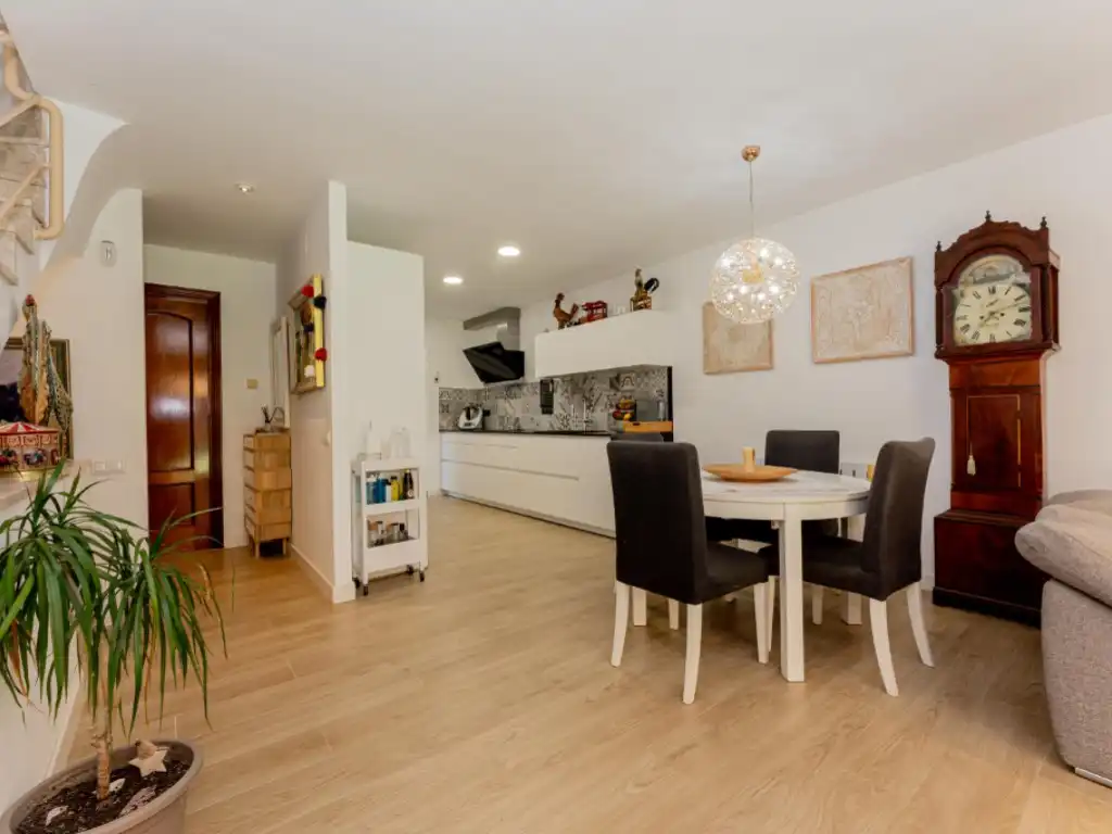 Houses for sale in Les Botigues de Sitges