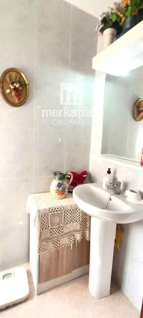 Baño de Piso en venta en Cunit con Aire acondicionado, Calefacción y Terraza