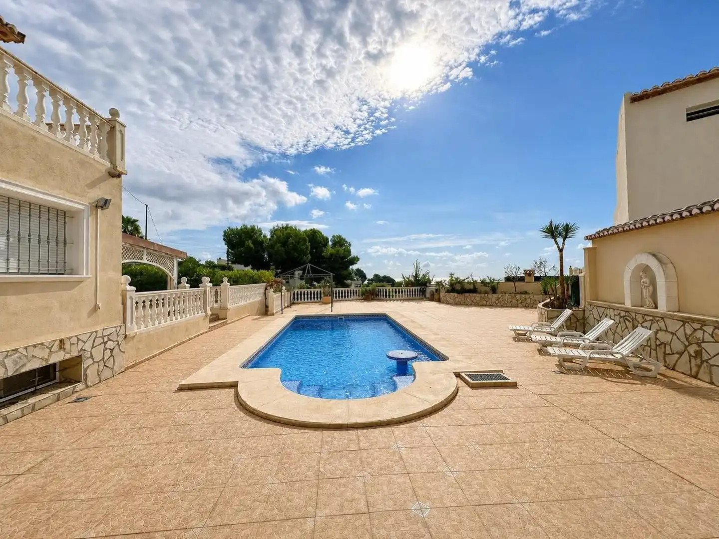 Chalet con terraza en alquiler en La Fustera, imagen 2