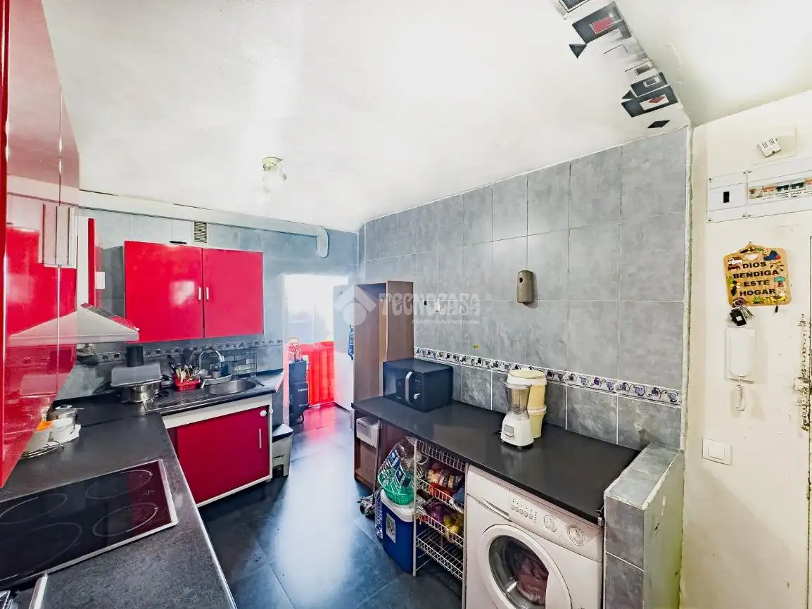 Wohnung zum Verkauf in Reyes Católicos, imagen 6