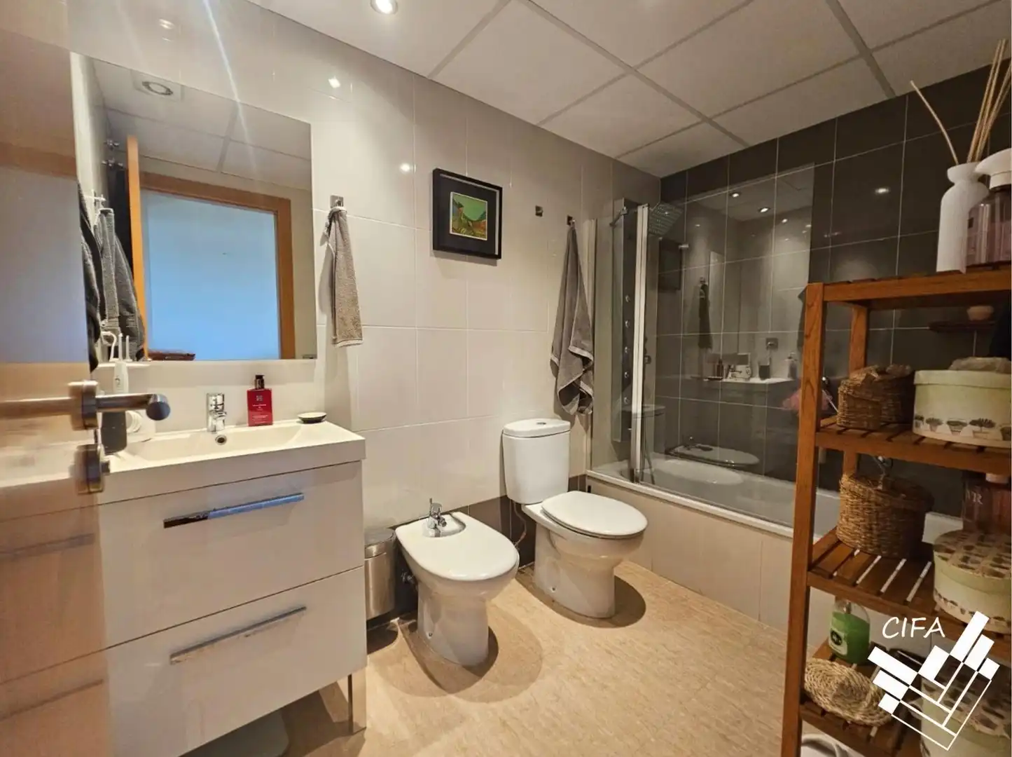 Bathroom of Flat for sale in Vinaròs  with Air Conditioner, Storage room and Balcony