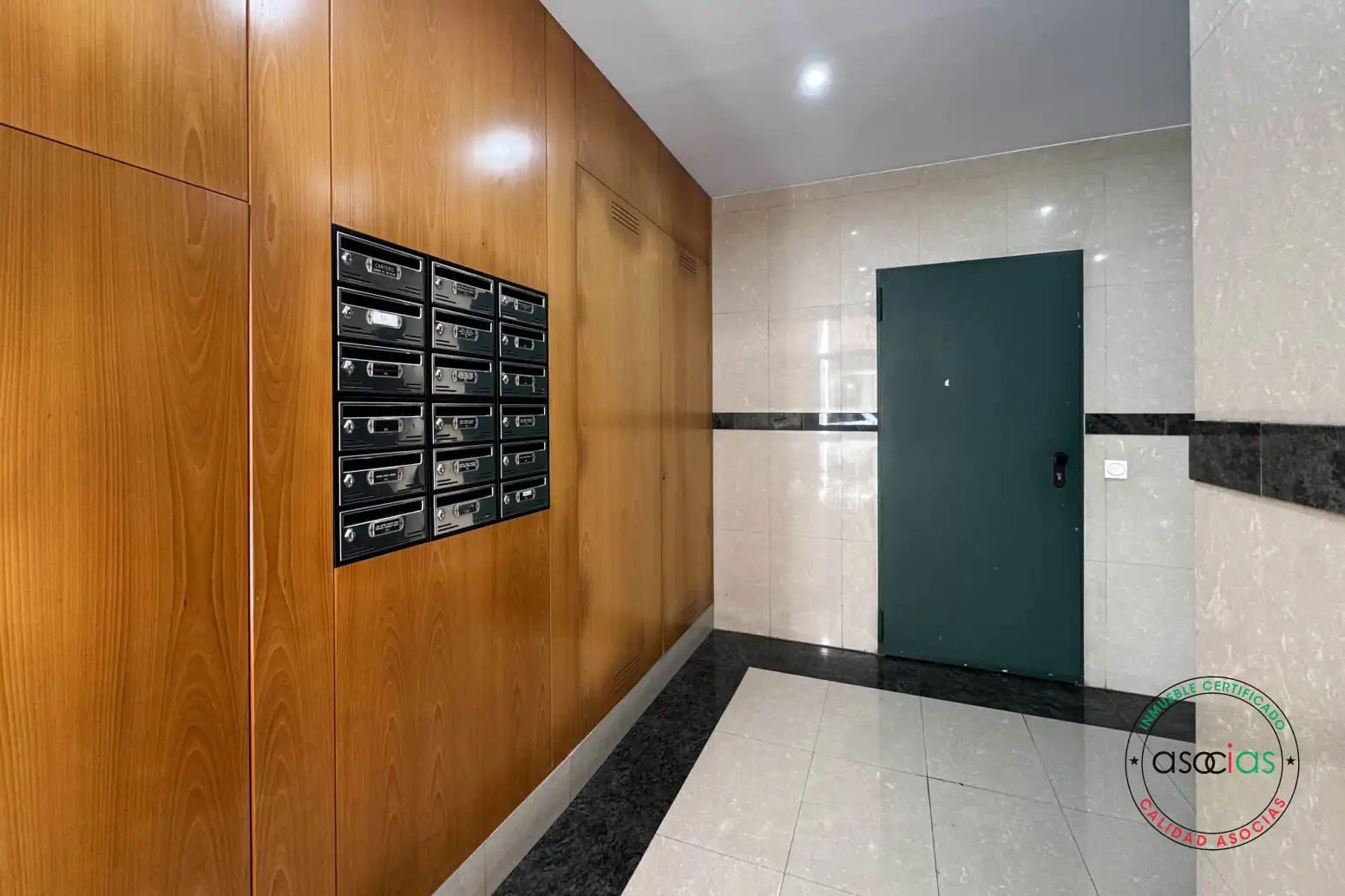 Flat for sale in Sur