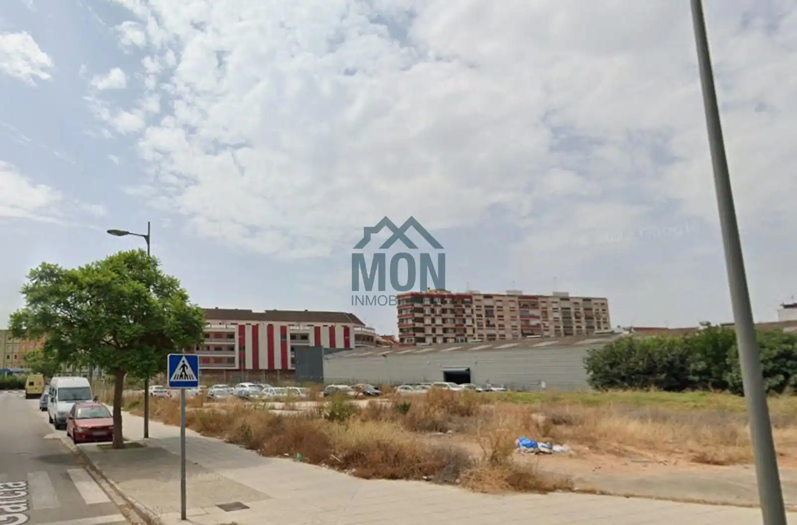 Vista exterior de Edificio en venta en Alzira