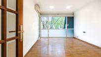 Bedroom of Flat for sale in  Barcelona Capital  with Air Conditioner and Terrace