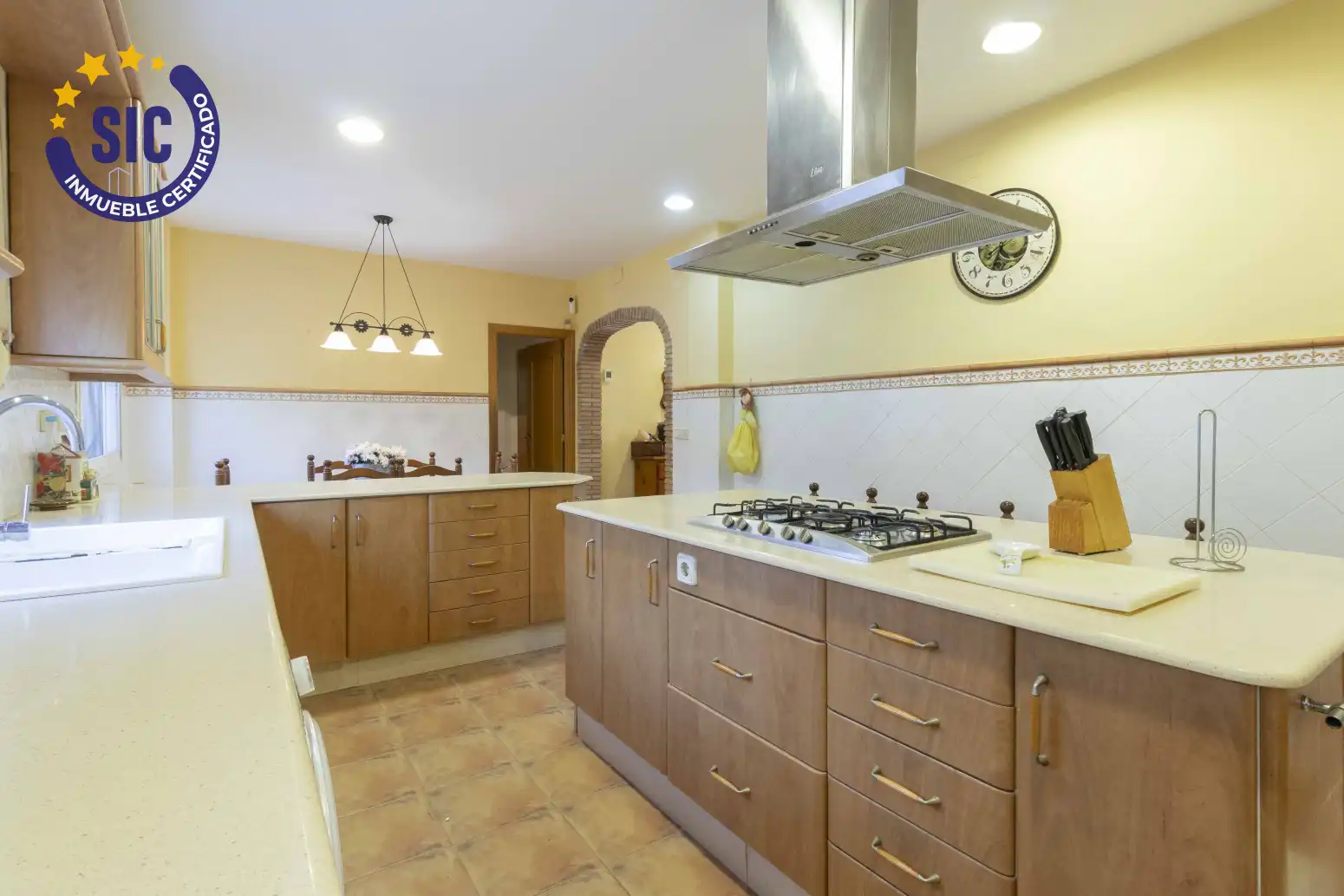 Cocina de Casa o chalet en venta en Torrent con Aire acondicionado, Jardín privado y Terraza