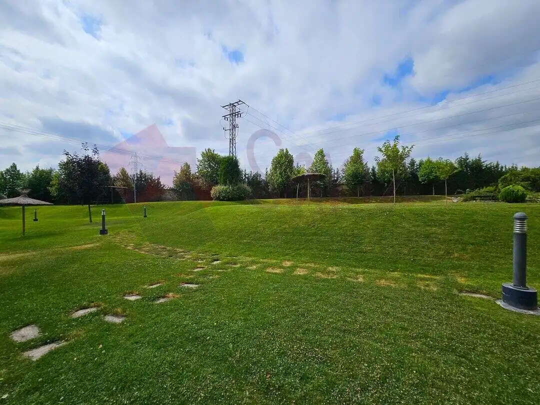 Apartamento de alquiler en Lardero con Aire acondicionado, Calefacción y Jardín privado
