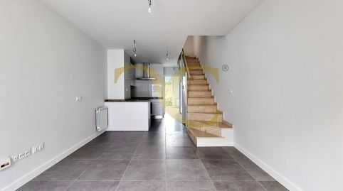Foto 5 de Dúplex en venda a Calle de Bazán, Tremañes, Gijón