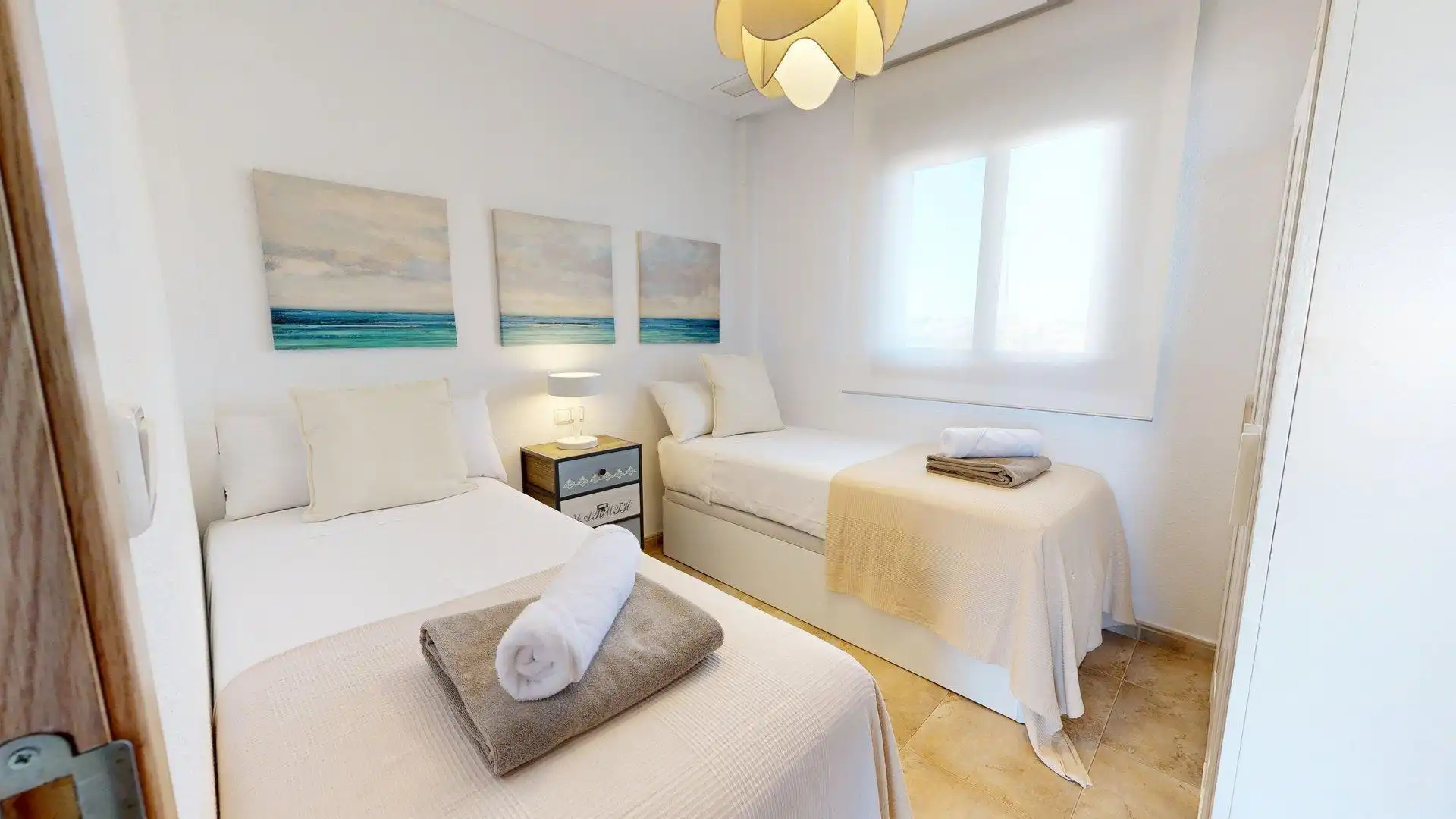 Habitación de Apartamento de alquiler en Elche / Elx con Aire acondicionado, Calefacción y Jardín privado