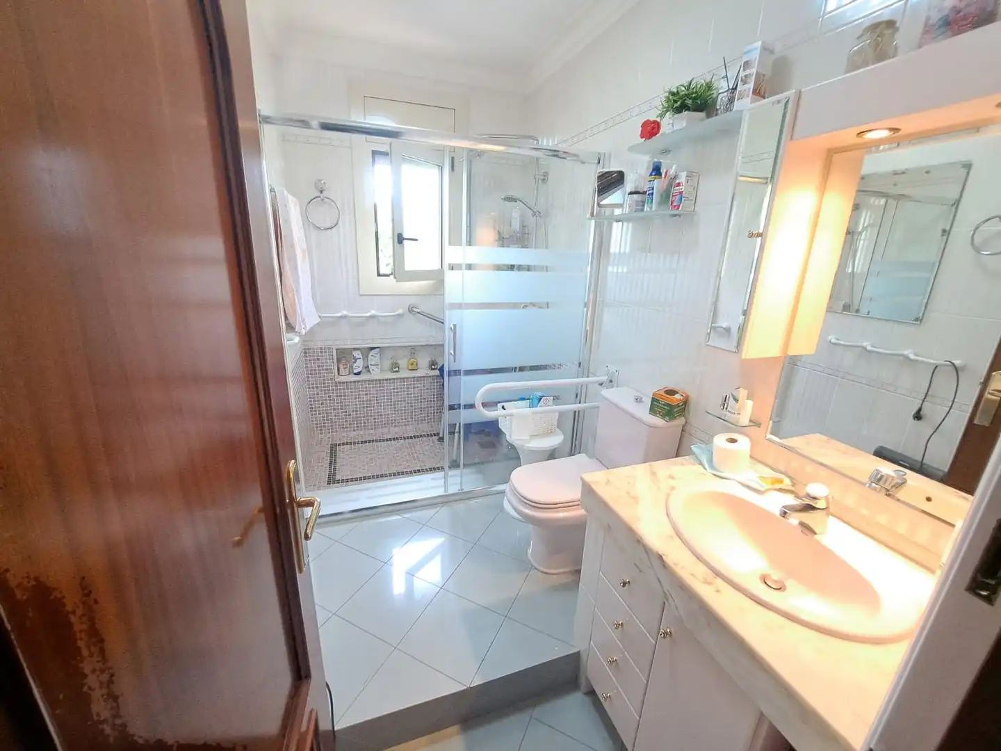 Baño de Casa o chalet en venta en Breda con Aire acondicionado, Calefacción y Jardín privado