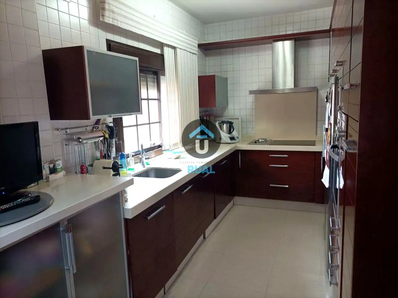 Cocina de Casa o chalet en venta en Mairena del Aljarafe con Aire acondicionado, Jardín privado y Terraza