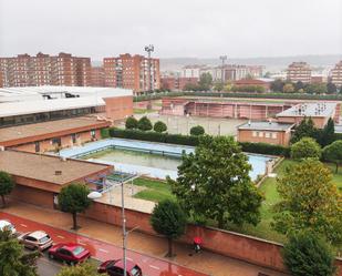 Piscina de Pis en venda en Palencia Capital amb Calefacció, Terrassa i Traster