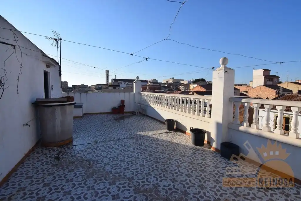 Terrassa de Casa o xalet en venda en Casco Urbano