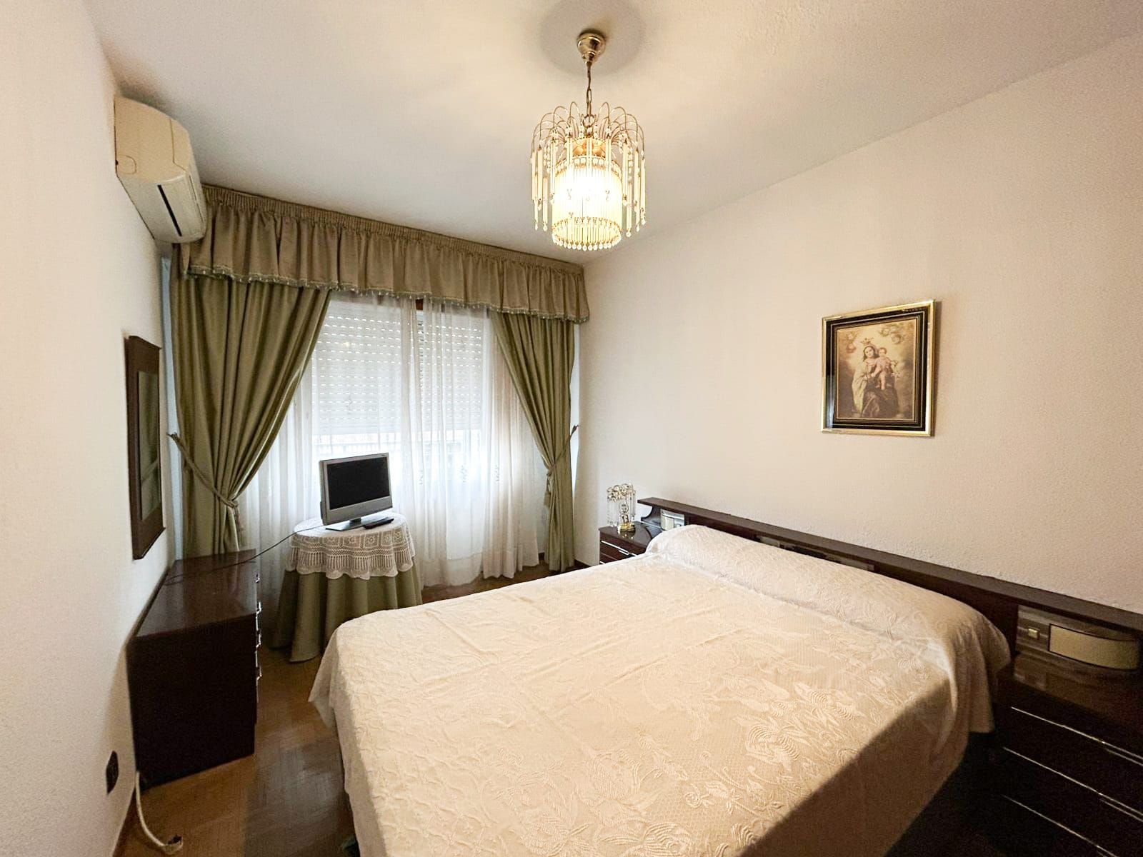 Bedroom of Flat for sale in  Madrid Capital  with Terrace