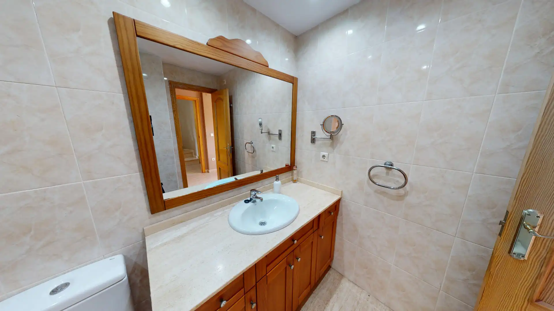 Baño de Casa o chalet en venta en Alicante / Alacant con Aire acondicionado, Jardín privado y Terraza