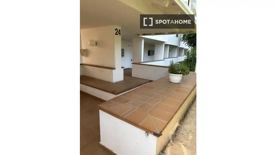 Piso de alquiler en Aiguadolç - Sant Sebastià