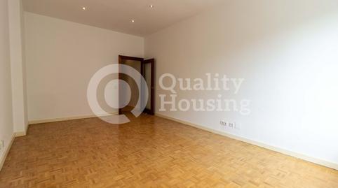 Foto 4 von Wohnung zur Miete in Hispanoamérica - Bernabéu,  Madrid Capital