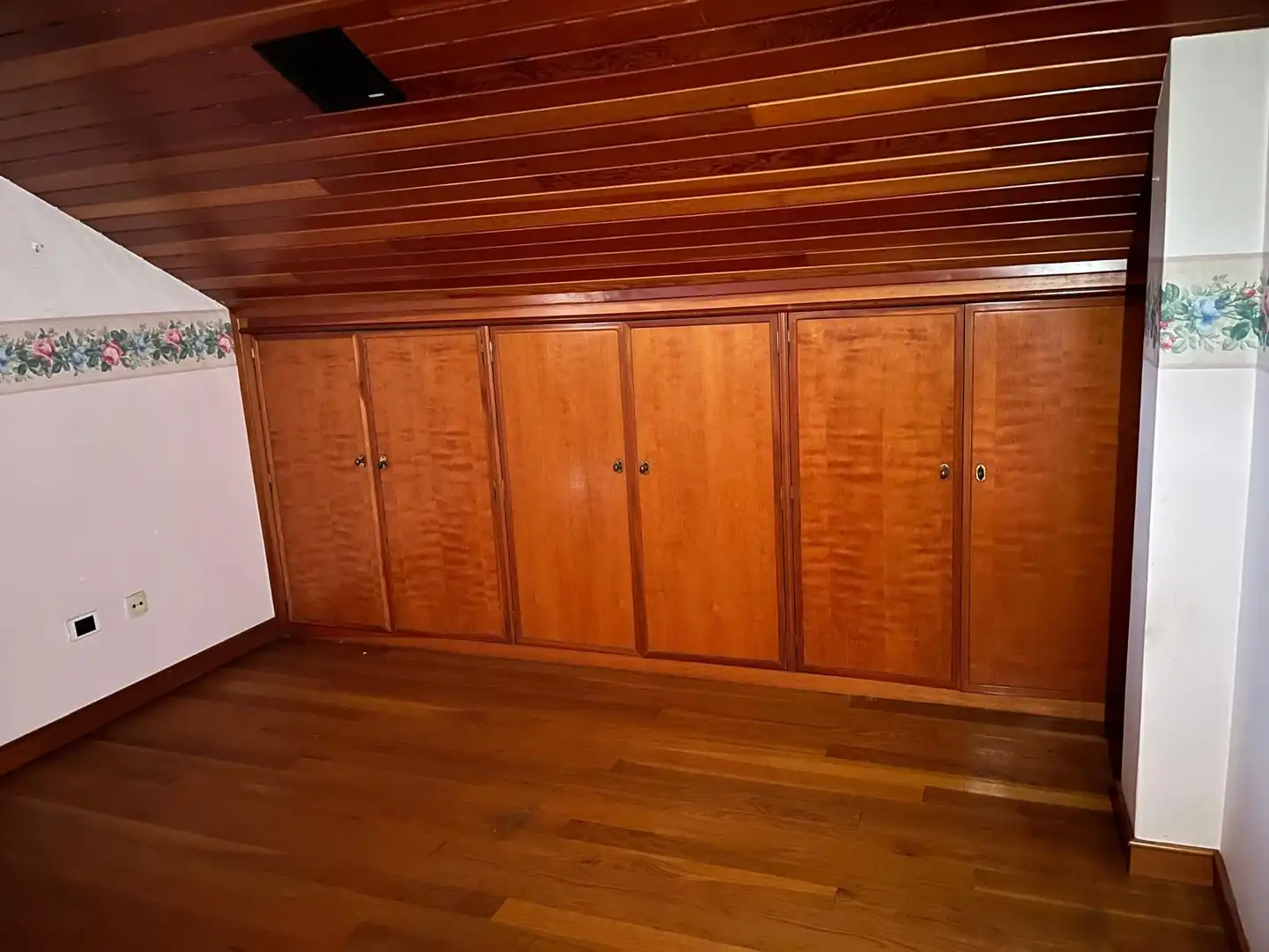 Houses for sale in Vigo   with Private garden, Terrace and Swimming Pool
