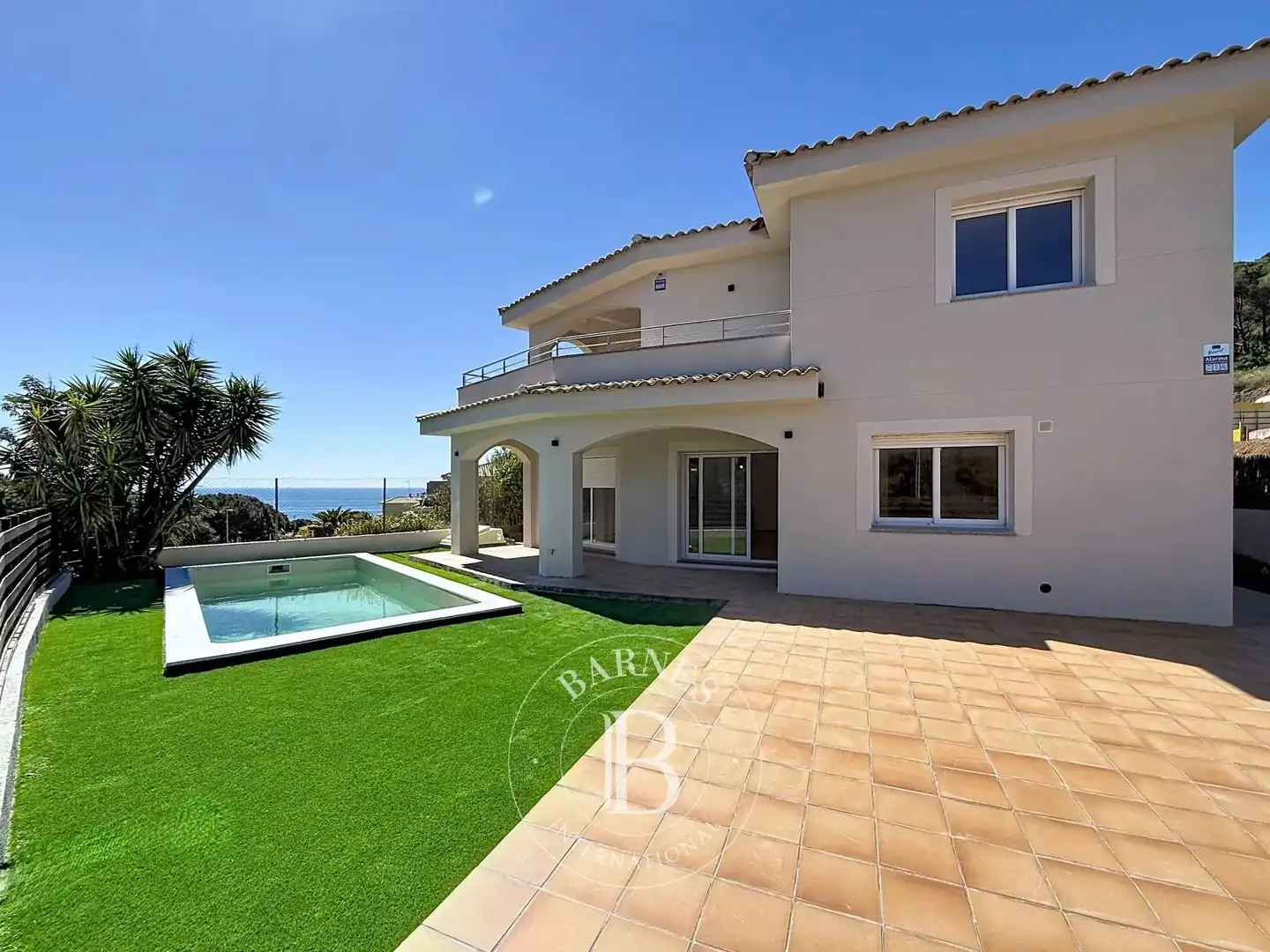 Exterior view of Houses for sale in Sant Pol de Mar  with Air Conditioner, Heating and Swimming Pool