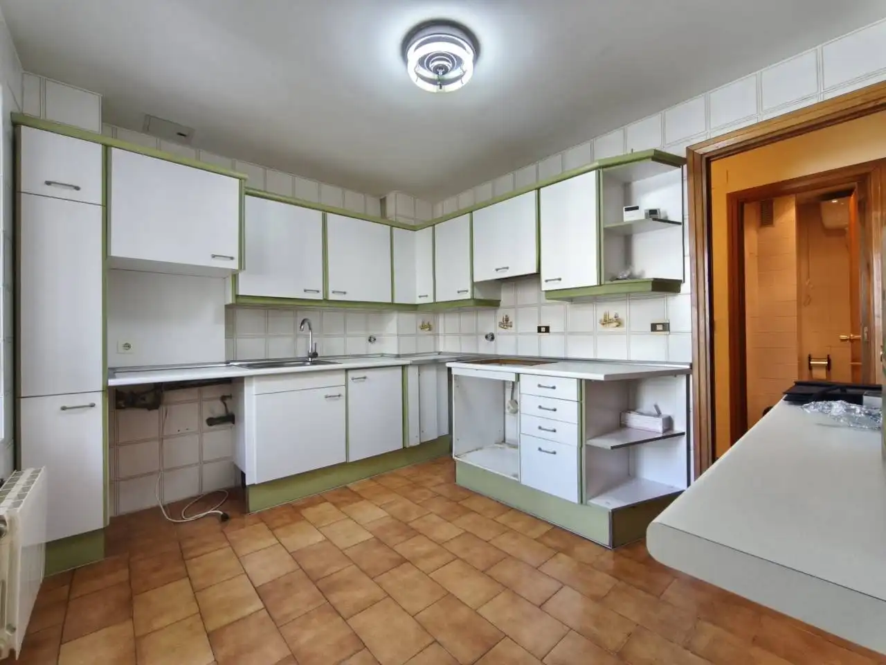 Cuina de Pis en venda en Burgos amb Calefacció, Parquet i Terrassa