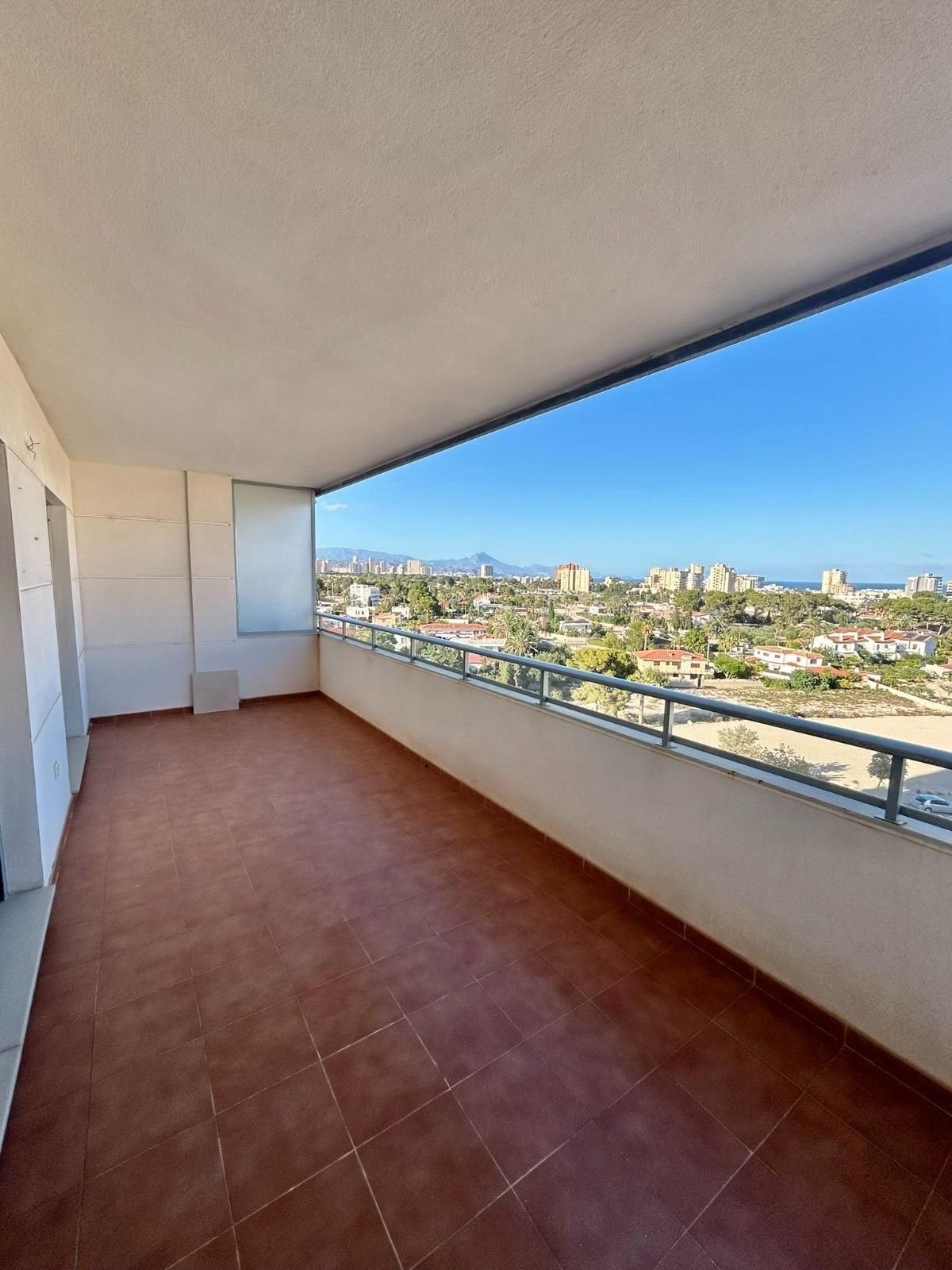Exterior view of Flat to rent in Alicante / Alacant  with Air Conditioner, Heating and Private garden