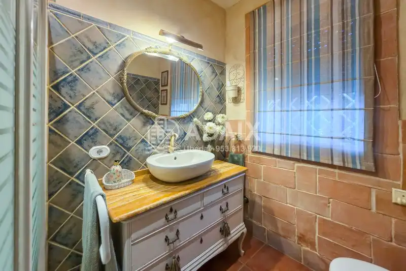 Jardín de Finca rústica en venta en Úbeda con Terraza, Trastero y Balcón