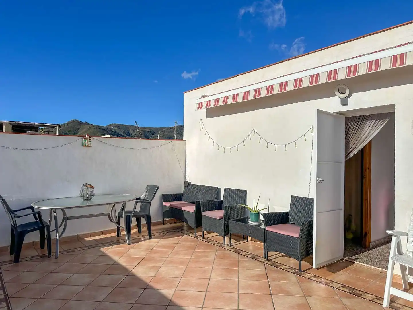 Terrasse von Country house zum Verkauf in Molvízar mit Klimaanlage und Terrasse