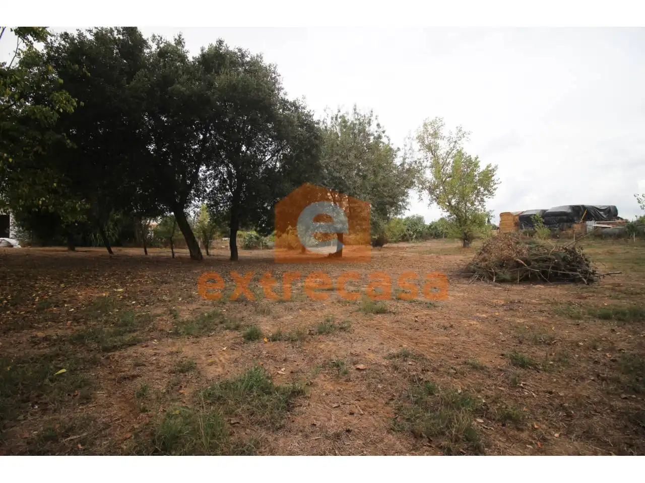 Haus oder Chalet zum Verkauf in Badajoz mit Klimaanlage, Heizung und Privatgarten