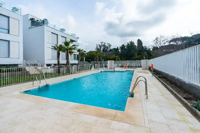 Piscina de Àtic en venda en Marbella amb Aire condicionat, Terrassa i Piscina comunitària