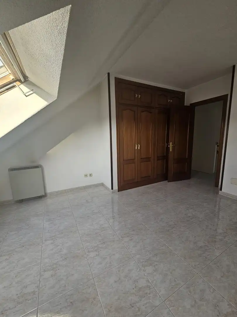 Dúplex con piscina en venta en Sevilla la Nueva, imagen 13