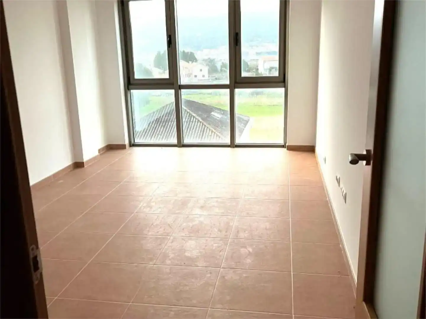 Dormitori de Pis en venda en Boiro amb Jardí privat, Parquet i Traster