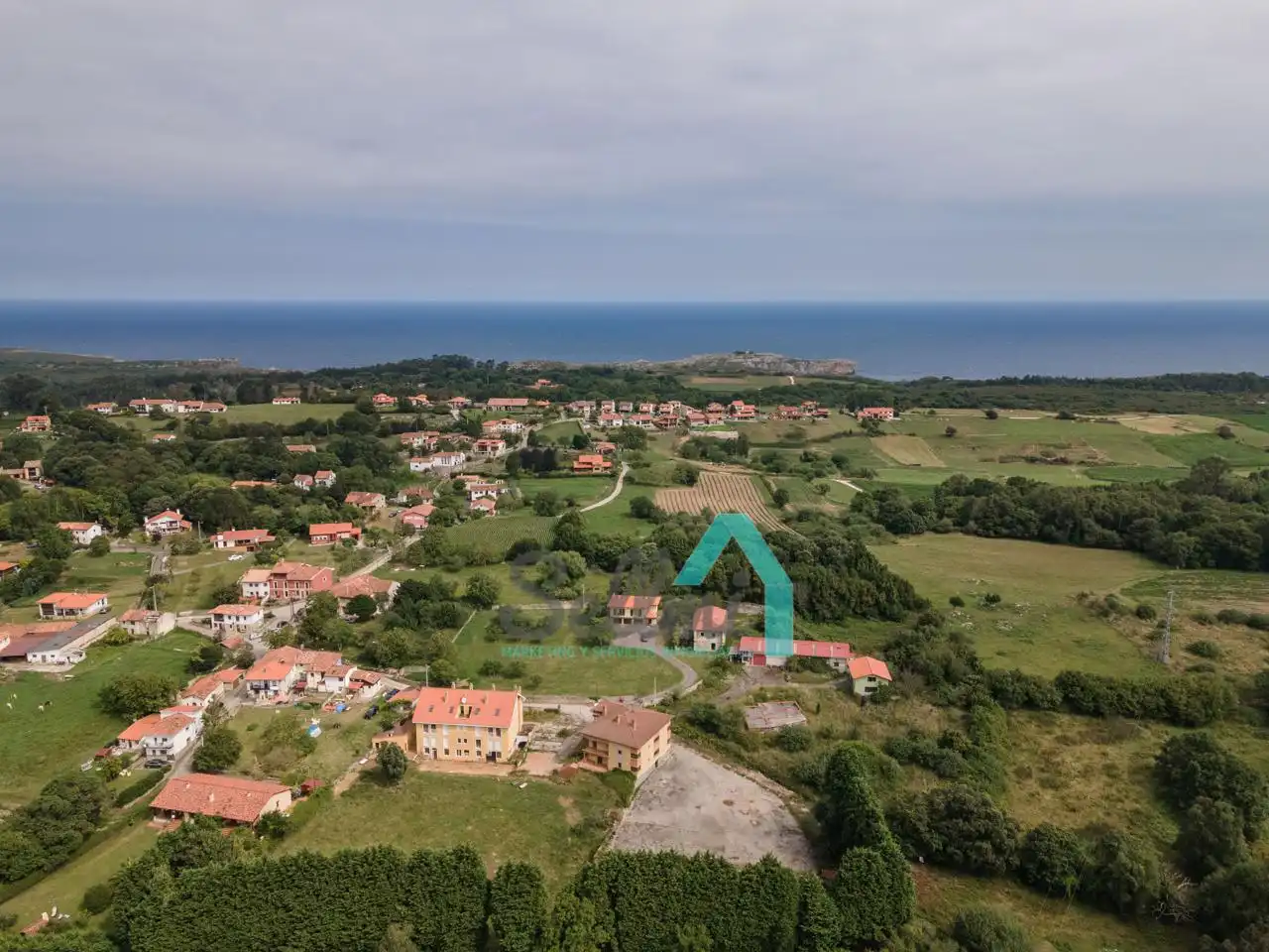 Edifici en venda en Llanes