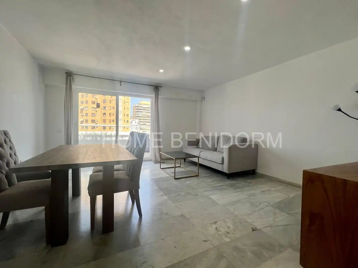 Apartament amb terrassa en venda a Playa de Poniente, imagen 4