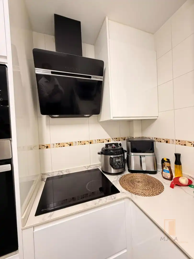 Maison mitoyenne avec terrasse à vendre à L'OM BLANC, imagen 17