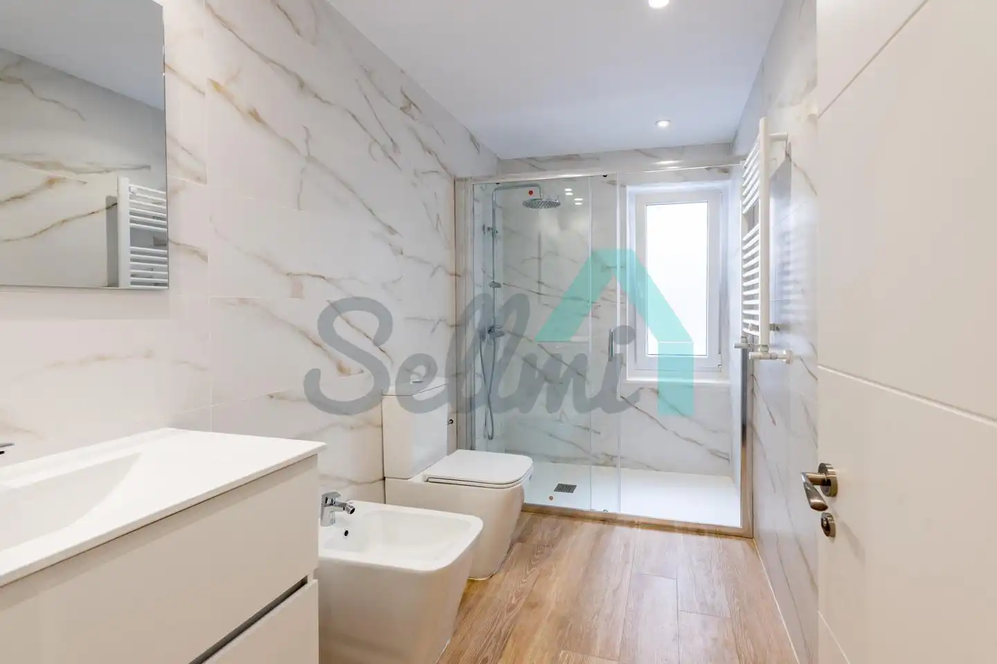 Flat for rent in De Gloria Fuertes, Masip