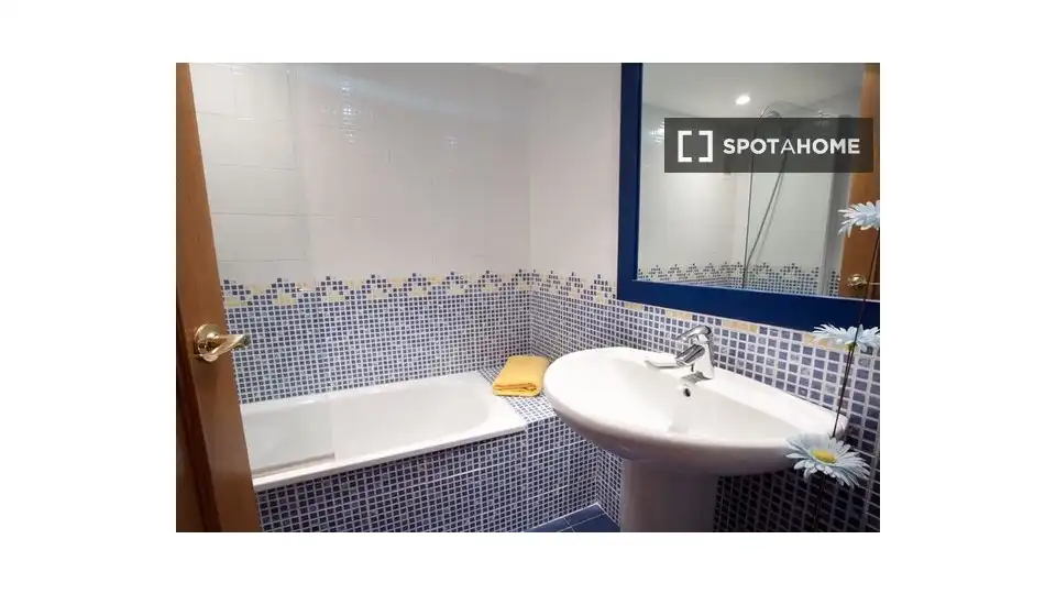 Habitación en Diagonal Mar i el Front Marítim del Poblenou