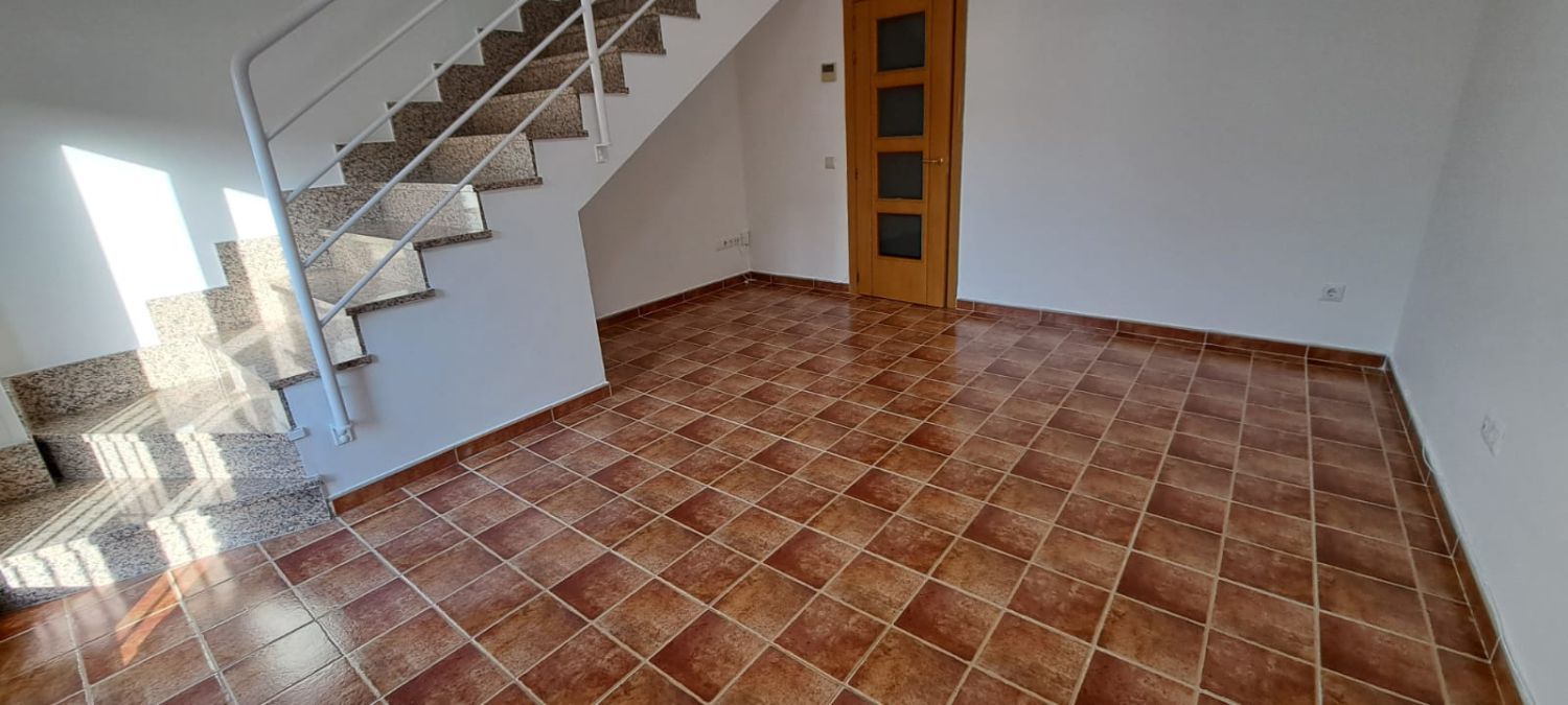 Dúplex de alquiler en Brunete con Aire acondicionado, Calefacción y Trastero