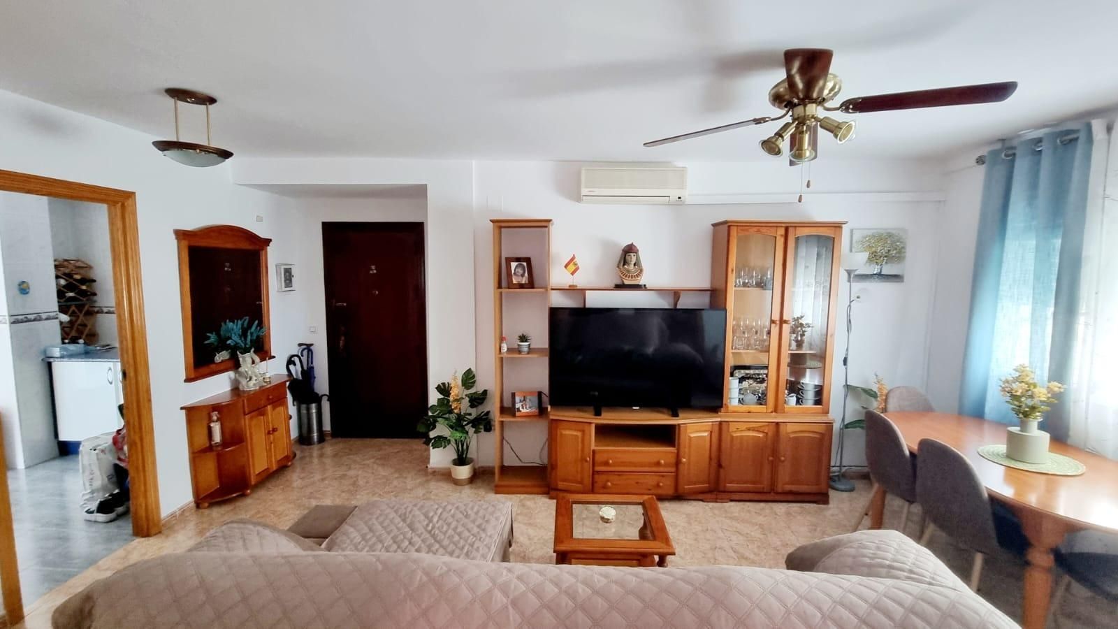 Sala d'estar de Pis de lloguer en  Cádiz Capital