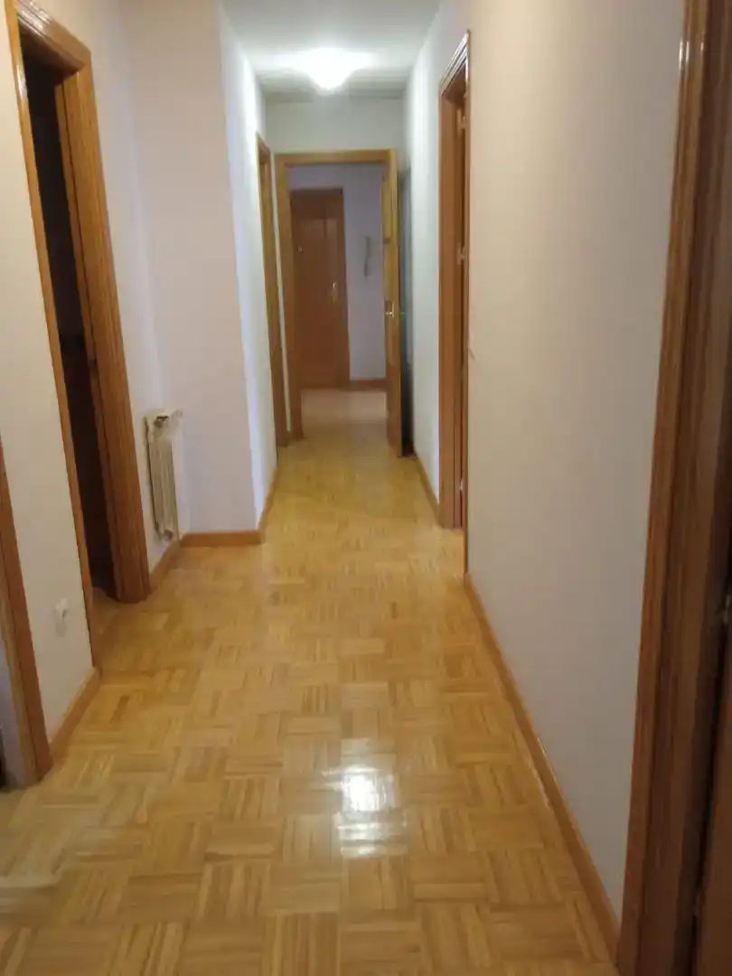 Wohnung zur Miete in Ciudad Real mit Privatgarten, Parkett und Schwimmbad