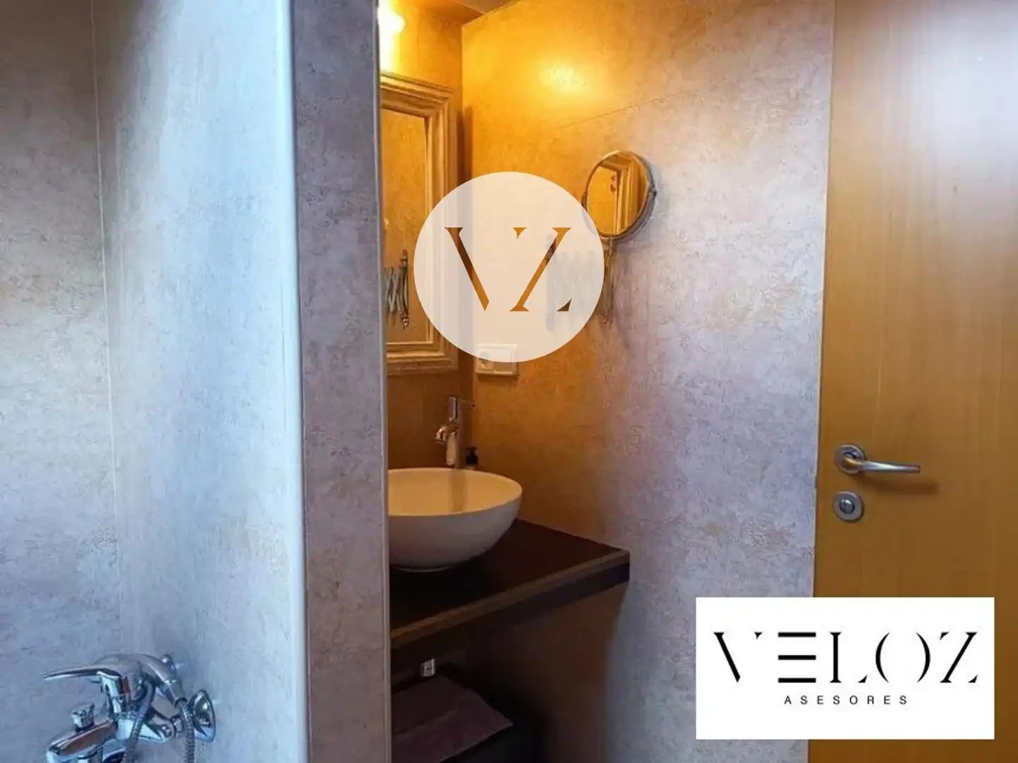 Badezimmer von Maisonette zur Miete in Salamanca mit Heizung und Waschmaschine