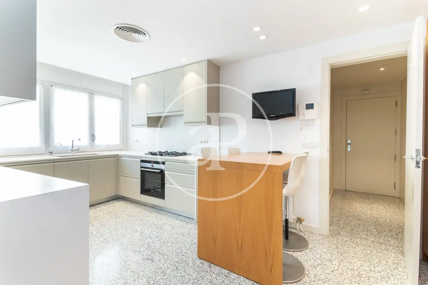 Kitchen of Flat for rent in Barcelona  with Air Conditioner, Heating and Terrace