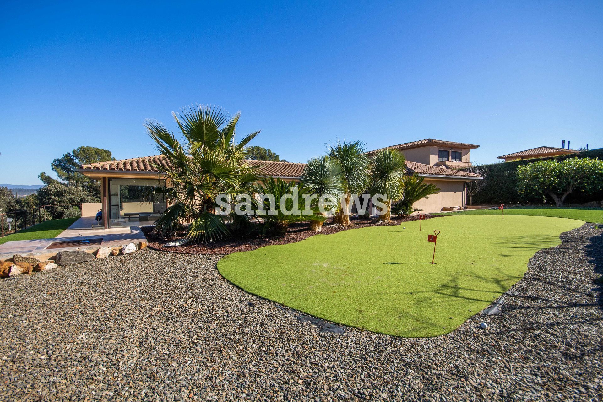 Garden of House or chalet for sale in Navata  with Air Conditioner, Heating and Private garden