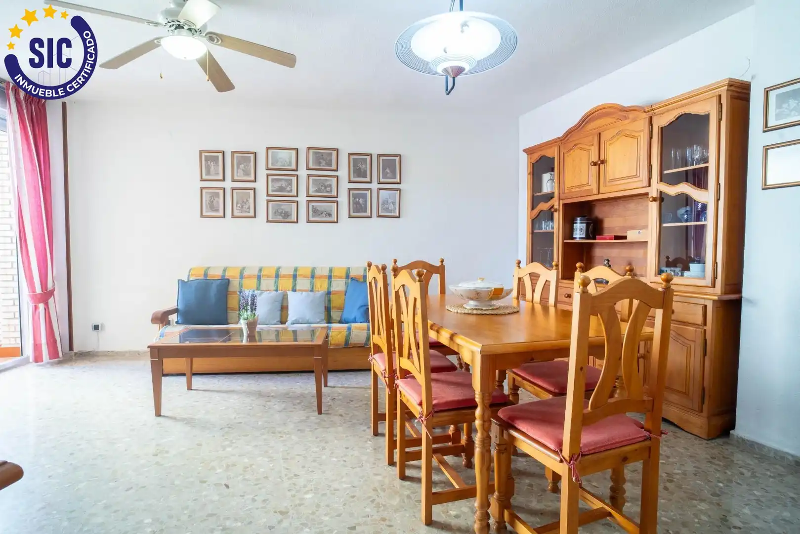 Menjador de Apartament en venda en Oropesa del Mar / Orpesa amb Terrassa i Moblat