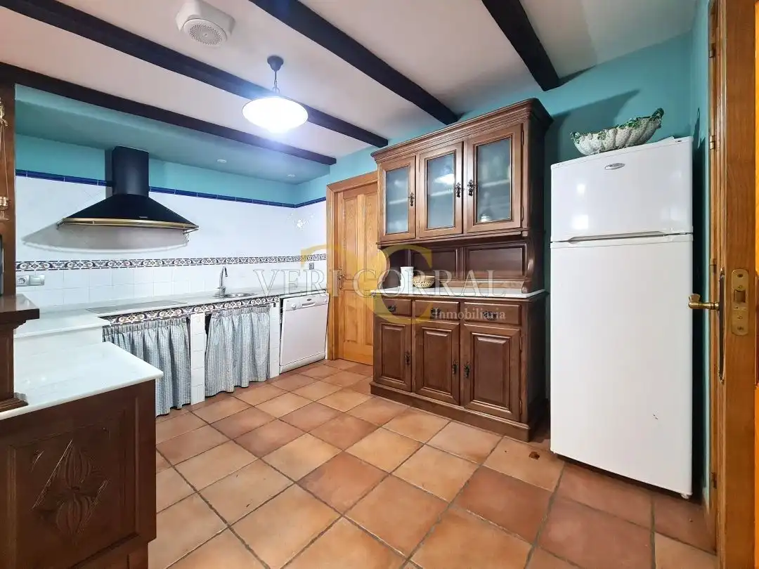 Cocina de Casa o chalet en venta en Oviedo  con Calefacción, Jardín privado y Terraza