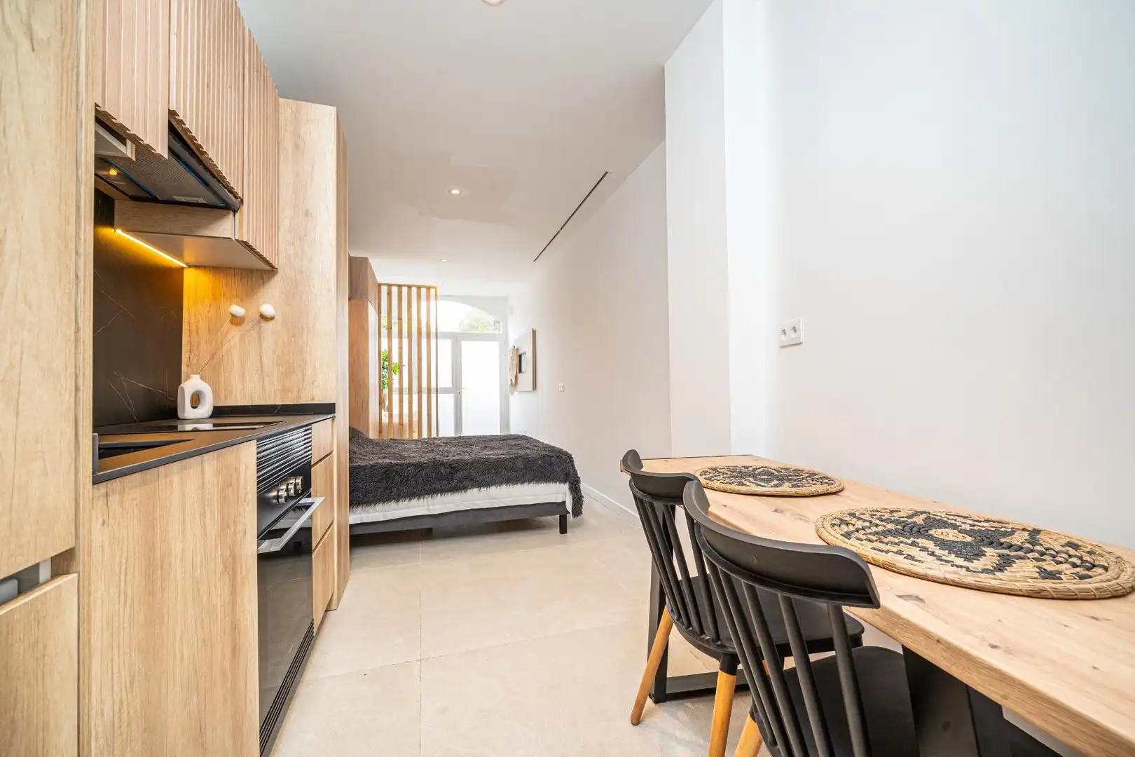 Bedroom of Commercial properties for sale in Calvià  with Air Conditioner and Furnished