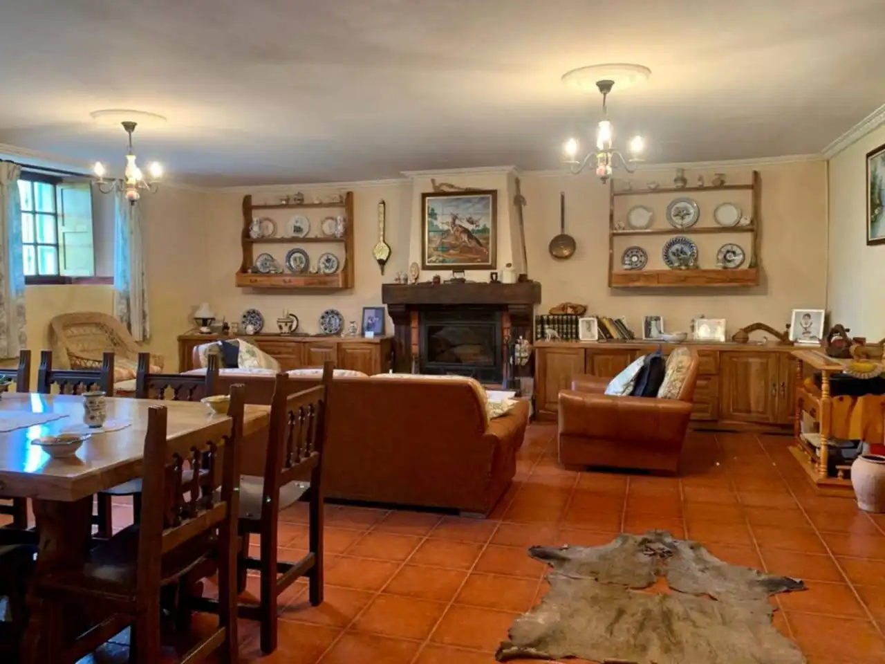 Comedor de Casa o chalet en venta en Arija con Calefacción, Jardín privado y Terraza