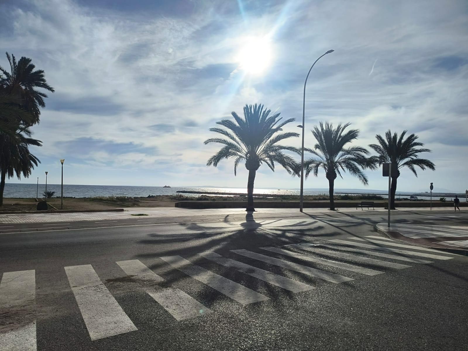 Vista exterior de Apartament en venda en Santa Pola amb Jardí privat, Terrassa i Moblat